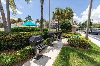 11660 Navarro Way #1201, Fort Myers, FL 33908 - Photo 4