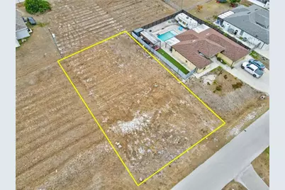 4607 6th St W, Lehigh Acres, FL 33971 - Photo 8