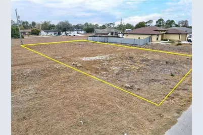 4607 6th St W, Lehigh Acres, FL 33971 - Photo 10