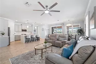 3280 Royal Gardens Ave, Fort Myers, FL 33916 - Photo 10