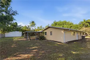 4652 Siesta Cir, Fort Myers, FL 33901 - Photo 26