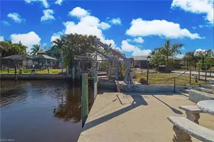 147 Coral Dr, Fort Myers, FL 33905 - Photo 18