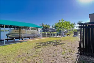 147 Coral Dr, Fort Myers, FL 33905 - Photo 16