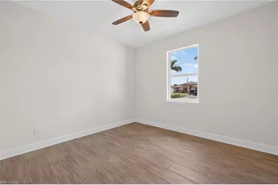 1625 SW 15th Pl, Cape Coral, FL 33991 - Photo 12