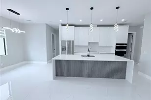 213 Kismet Pkwy E, Cape Coral, FL 33909 - Photo 6