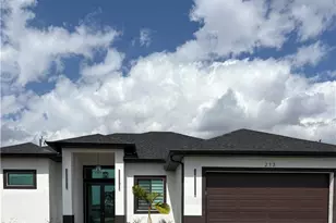 213 Kismet Pkwy E, Cape Coral, FL 33909 - Photo 2