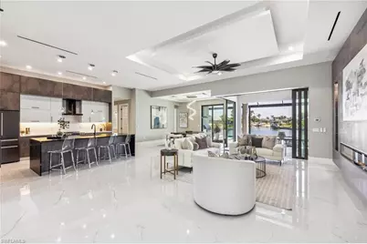 3102 SW 26th Ave, Cape Coral, FL 33914 - Photo 4