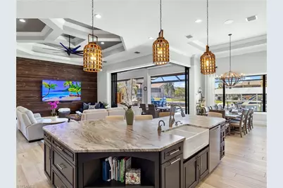 4226 SE 6th Pl, Cape Coral, FL 33904 - Photo 14