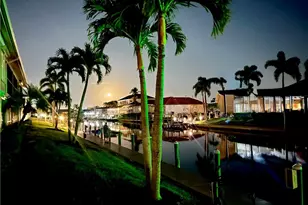 912 SW 48th Terrace, Cape Coral, FL 33914 - Photo 2