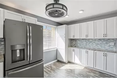 1009 SE 46th Ln #104, Cape Coral, FL 33904 - Photo 8