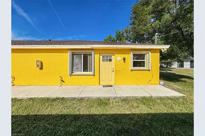 1321 SE 8th Ave #3, Cape Coral, FL 33990 - Photo 1