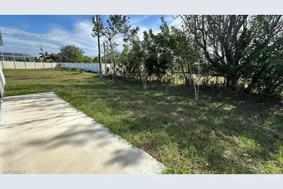 604 SE 8th Ter, Cape Coral, FL 33990 - Photo 16