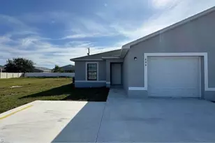 604 SE 8th Terrace, Cape Coral, FL 33990 - Photo 1