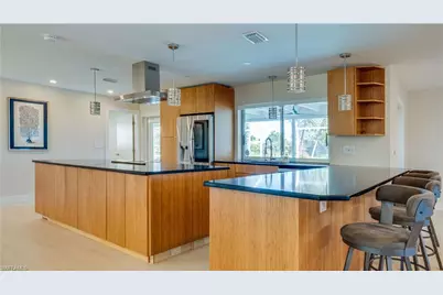5331 Mayfair Ct, Cape Coral, FL 33904 - Photo 8