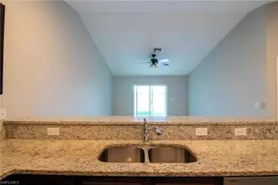 723 SW 40th Terrace, Cape Coral, FL 33914 - Photo 8