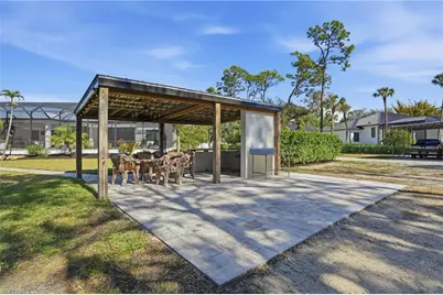 5600 Briarcliff Rd, Fort Myers, FL 33912 - Photo 50