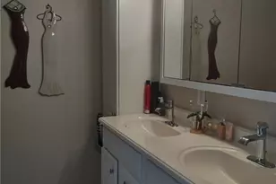 4417 Country Club Blvd, Cape Coral, FL 33904 - Photo 6