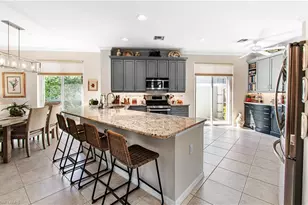 10633 Avila Cir, Fort Myers, FL 33913 - Photo 8