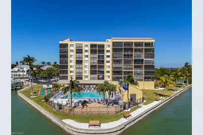 400 Lenell Rd #107, Fort Myers Beach, FL 33931 - Photo 4