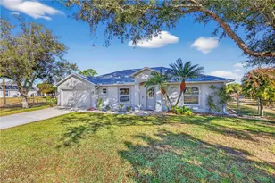 921 47th Ave NE, Naples, FL 34120 - Photo 2