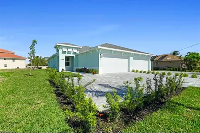 1105 SE 38th St, Cape Coral, FL 33904 - Photo 6