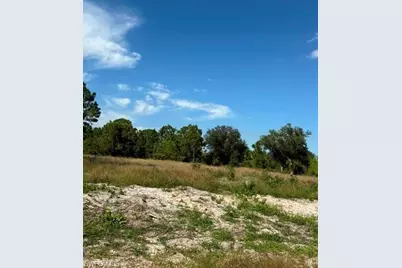 1611 Fitch Ave, Lehigh Acres, FL 33972 - Photo 4