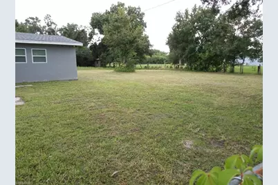6870 Golden Rd, North Fort Myers, FL 33917 - Photo 18