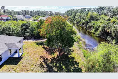 192 Victoria Ave S, Lehigh Acres, FL 33974 - Photo 20