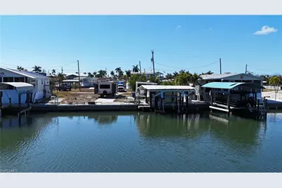 3900 Royal Palm Dr, Saint James City, FL 33956 - Photo 26