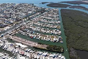 3900 Royal Palm Dr, Saint James City, FL 33956 - Photo 18