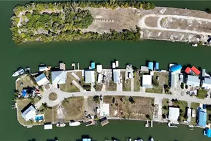 3900 Royal Palm Dr, Saint James City, FL 33956 - Photo 14