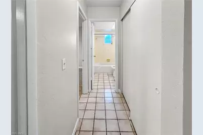 206 SE 46th Ter, Cape Coral, FL 33904 - Photo 22