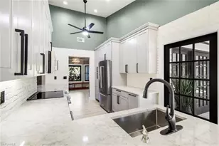 7239 Hendry Creek Dr, Fort Myers, FL 33908 - Photo 6