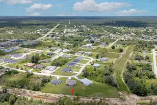 437 Mercedes Ct, Lehigh Acres, FL 33972 - Photo 38