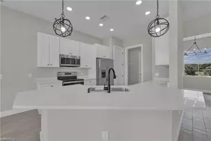 437 Mercedes Ct, Lehigh Acres, FL 33972 - Photo 12