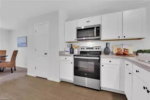 2825 NW 8th Pl, Cape Coral, FL 33993 - Photo 10