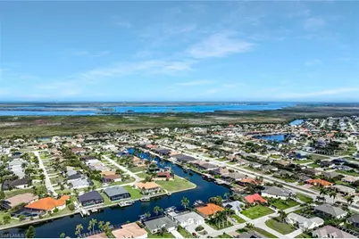 2724 Gleason Pkwy, Cape Coral, FL 33914 - Photo 36