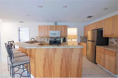 604 SW 20th Ter, Cape Coral, FL 33991 - Photo 6