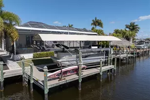 1914 SE 21st St, Cape Coral, FL 33990 - Photo 6