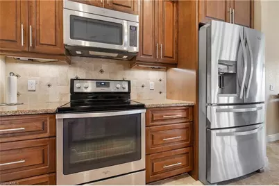 2818 SW 39th St, Cape Coral, FL 33914 - Photo 12