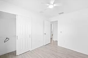 906 Capetown Ave, Lehigh Acres, FL 33974 - Photo 12