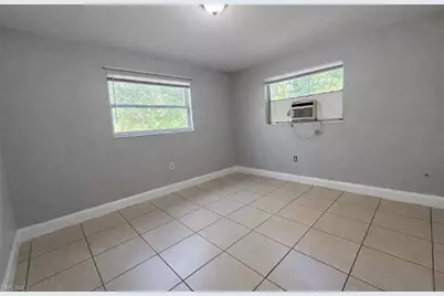919 Freemont St, Fort Myers, FL 33916 - Photo 8