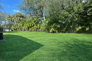 917 Freemont St, Fort Myers, FL 33916 - Photo 14