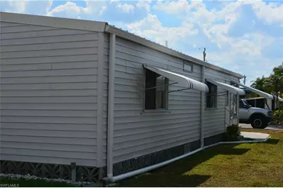 3343 Rainbow Ln, North Fort Myers, FL 33903 - Photo 32