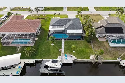4125 SW 5th Pl, Cape Coral, FL 33914 - Photo 2