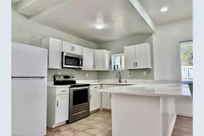 7123 Shannon Blvd, Fort Myers, FL 33908 - Photo 8