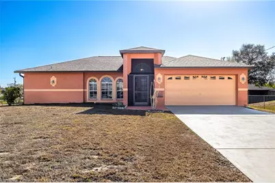 719 Zebu Pl, Fort Myers, FL 33913 - Photo 1