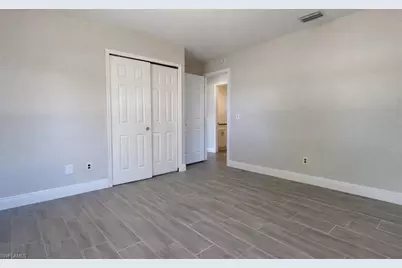 12274 1st St, Fort Myers, FL 33905 - Photo 10