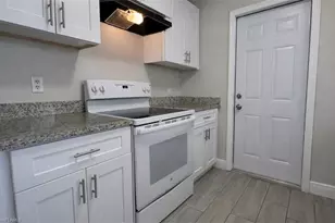 12274 First St, Fort Myers, FL 33905 - Photo 4