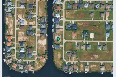 414 NW 34th Pl, Cape Coral, FL 33993 - Photo 1